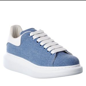 Alexander McQueen oversized leather sneaker